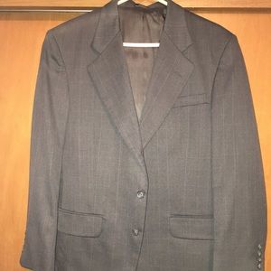 Men’s suit